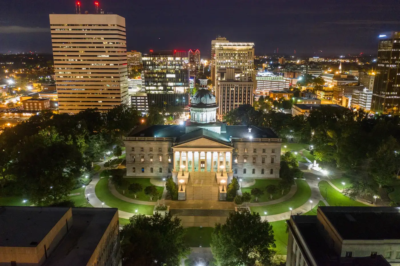 South Carolina State House and the Columbia skyline at dusk